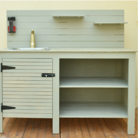 arial outdoor kitchen  set